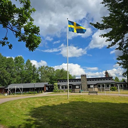 Nature Shelter Hotel Åsljunga Eksteriør billede