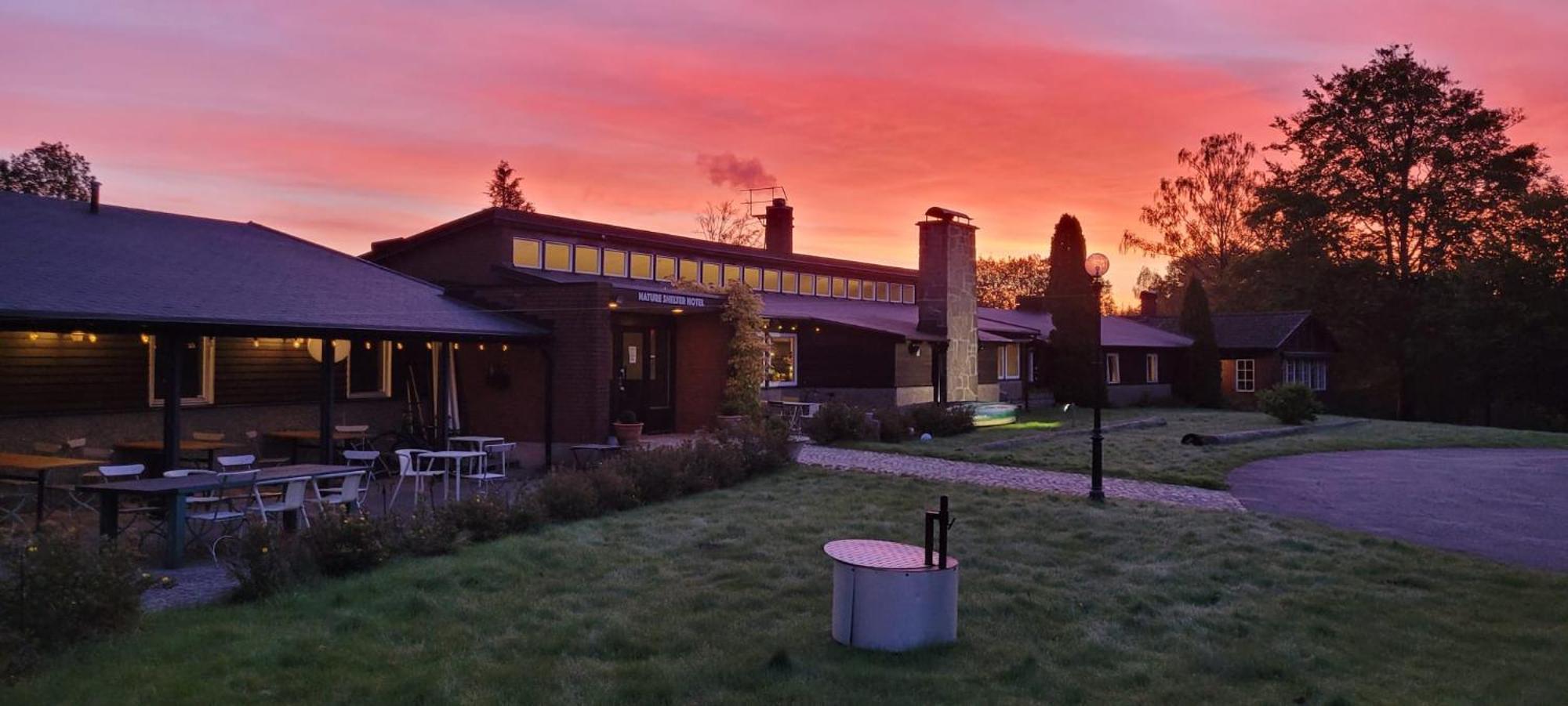 Nature Shelter Hotel Åsljunga Eksteriør billede