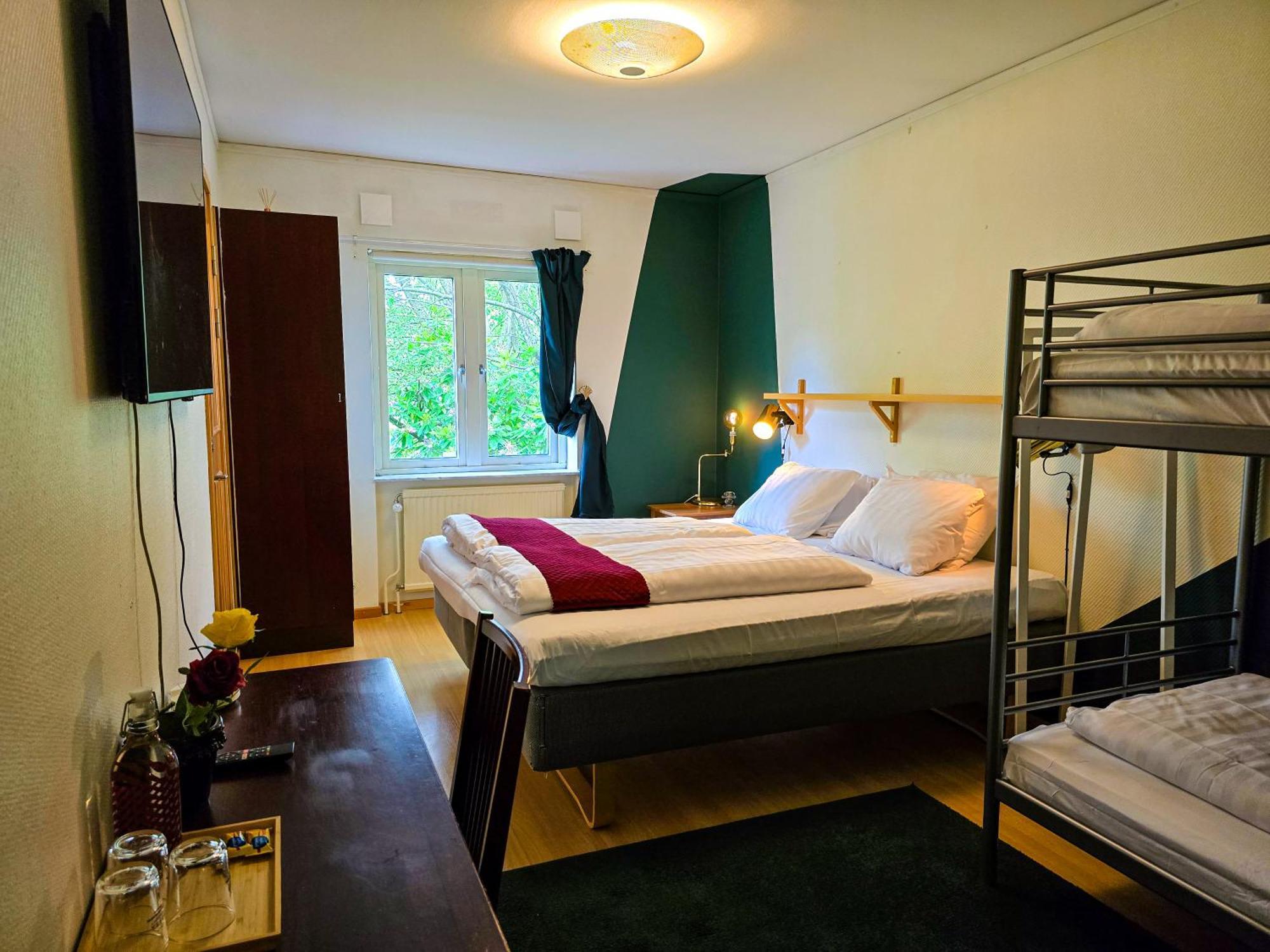 Nature Shelter Hotel Åsljunga Eksteriør billede