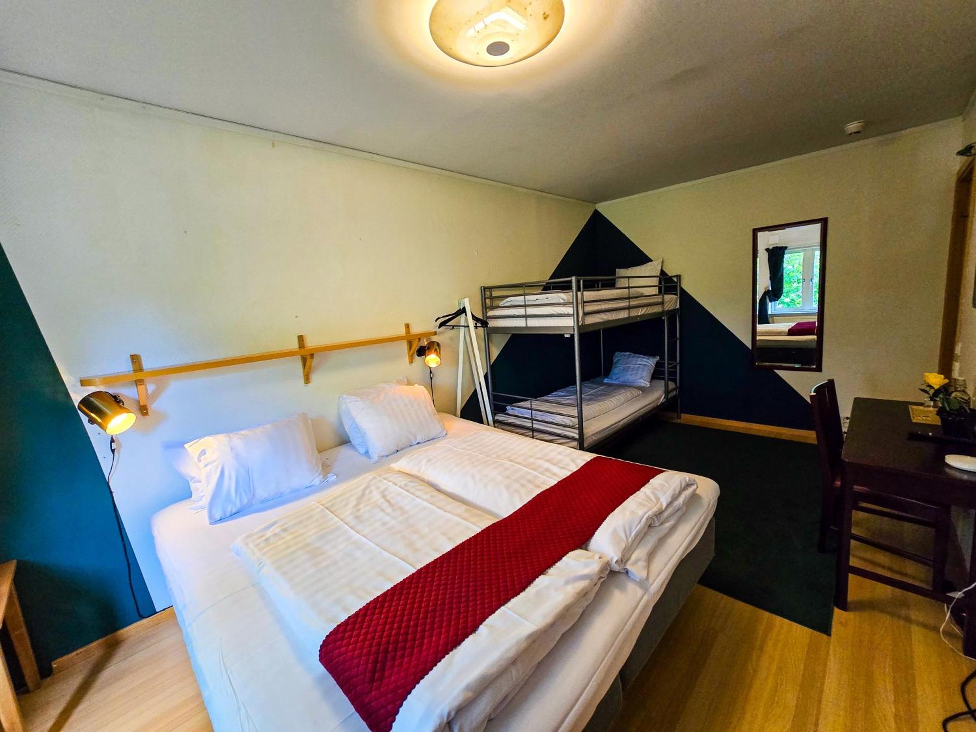Nature Shelter Hotel Åsljunga Eksteriør billede