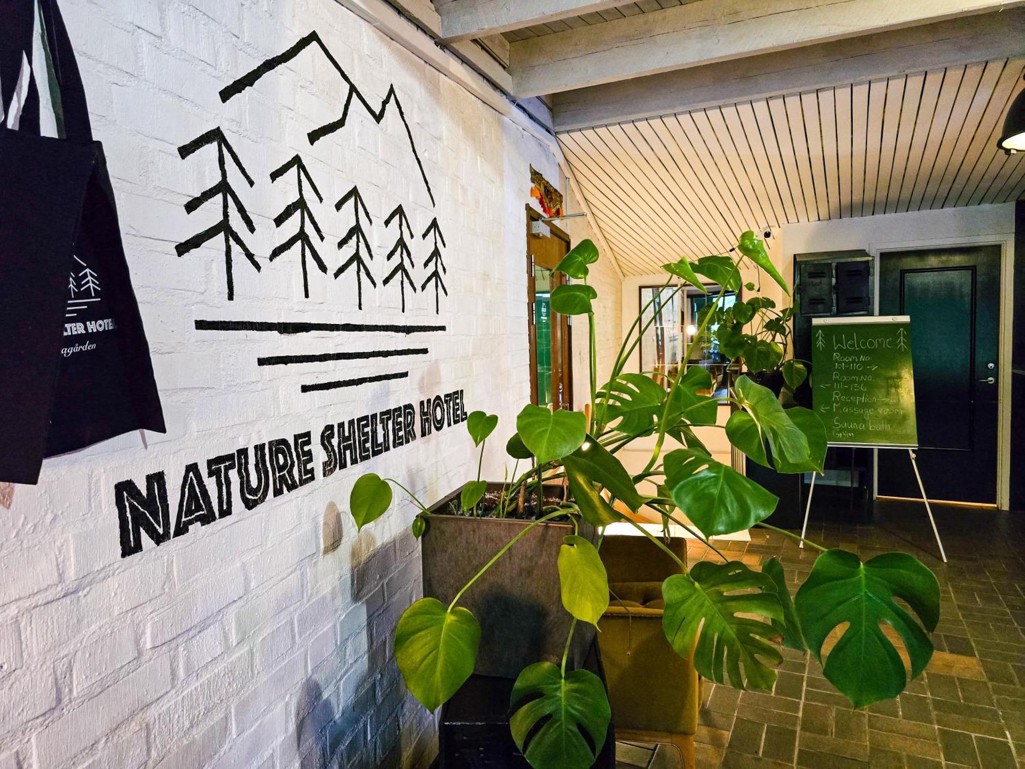 Nature Shelter Hotel Åsljunga Eksteriør billede